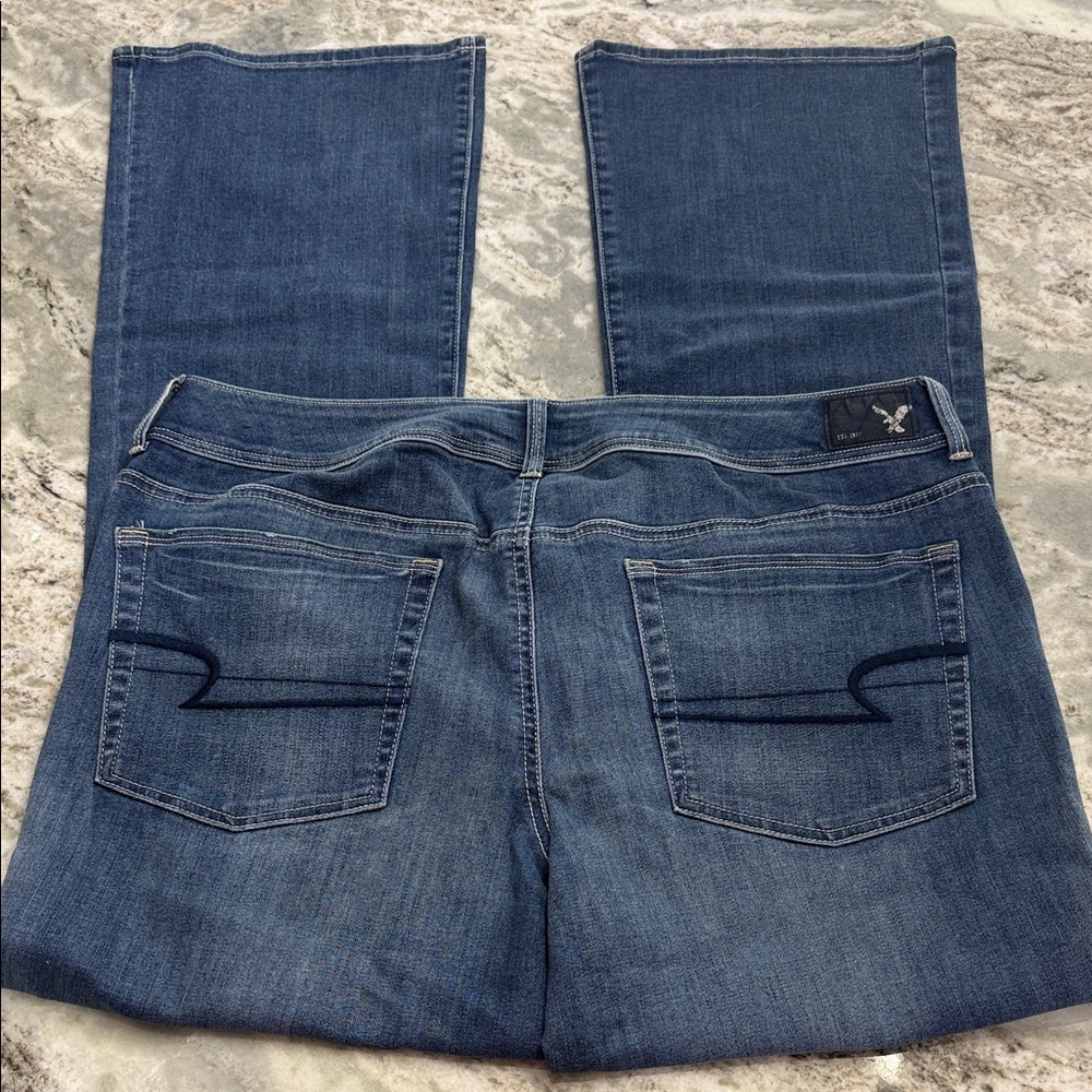 American Eagle Outfitters Women’s Boot Cut Jeans - Dark Blue Wash - Picture 6 of 8